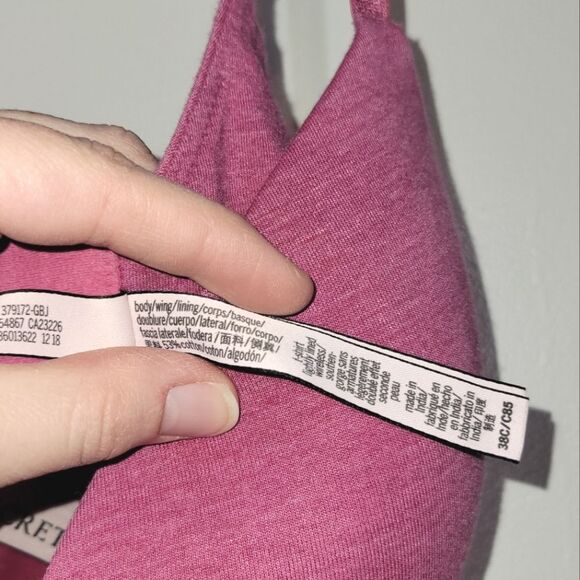 Victoria's Secret Wireless Bra & Sweatpants Set Medium 38C - Picture 12 of 16